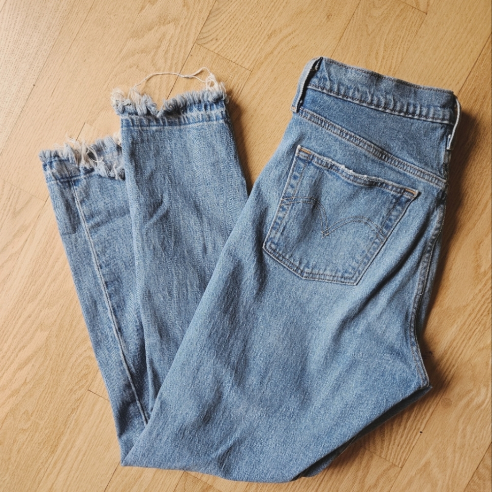 Women's Levi's W29 L28 - Picture 2 of 7